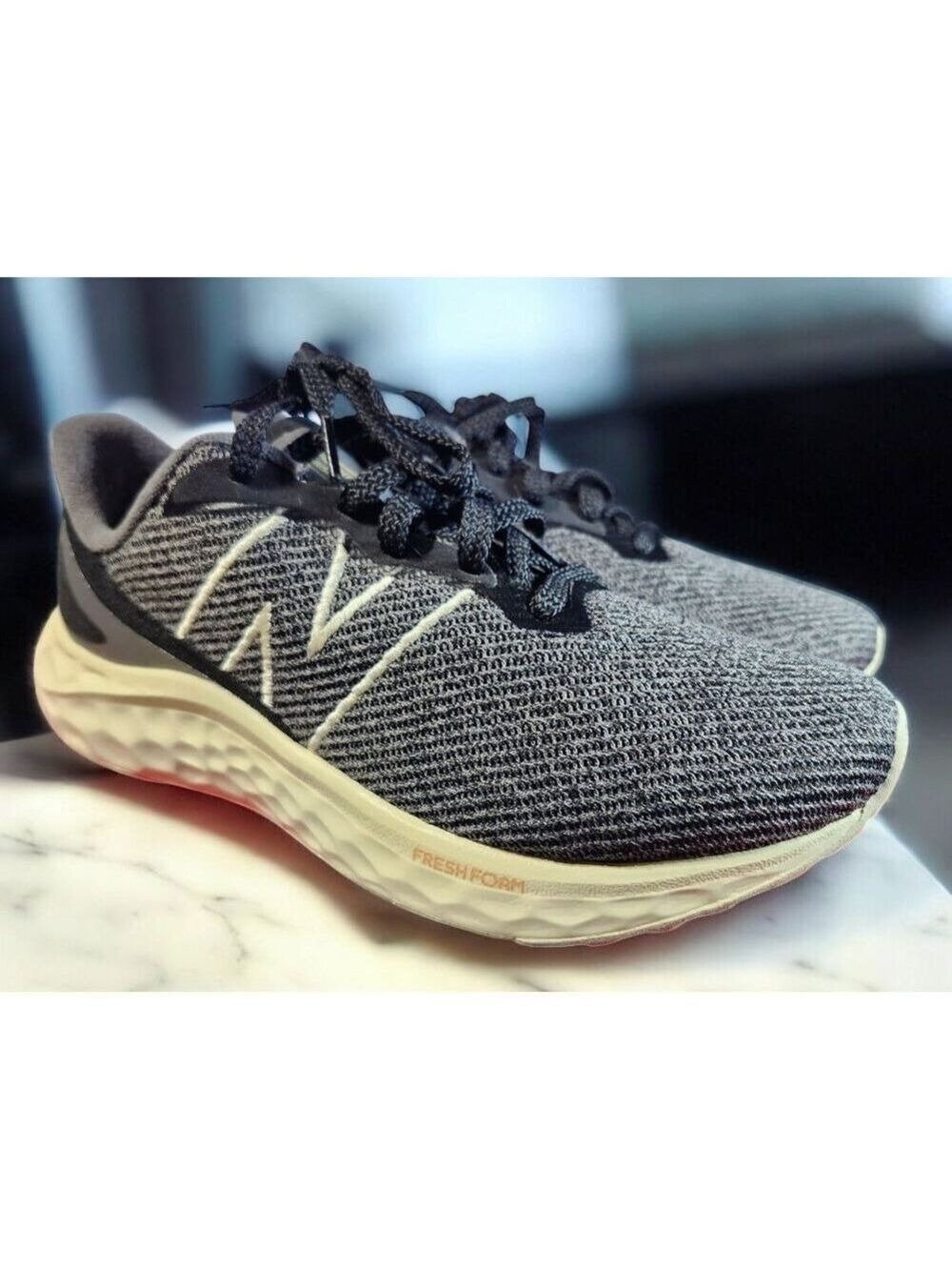 New Balance fresh foam size 8.5M  10W